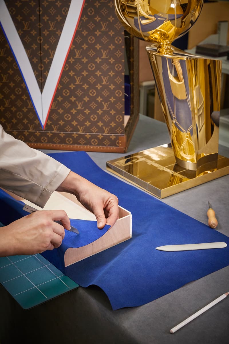 Photo malle Louis Vuitton x NBA