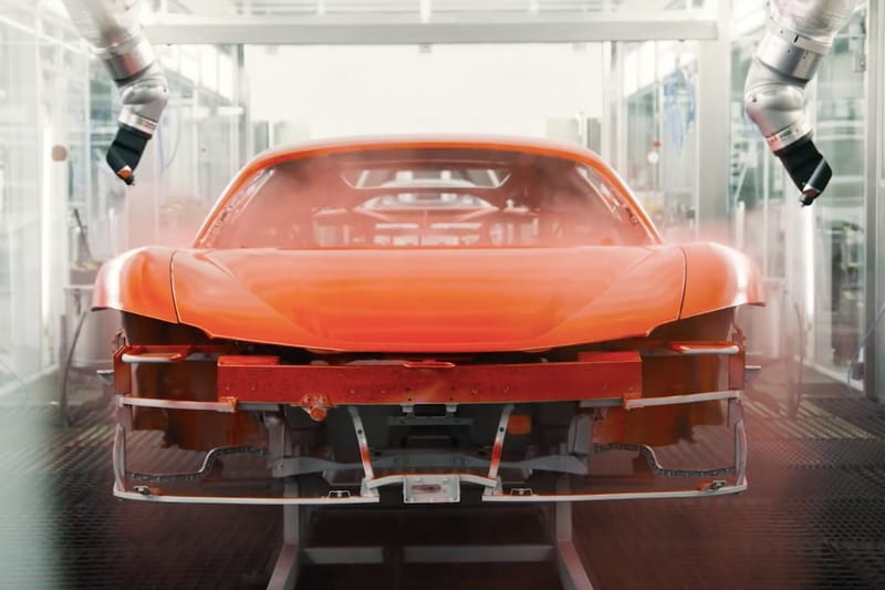Tout le processus de fabrication de la Ferrari SF90 Stradale illustré dans une vidéo
