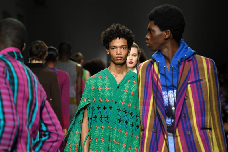 La menace du coronavirus plane au dessus de la Fashion Week de Paris