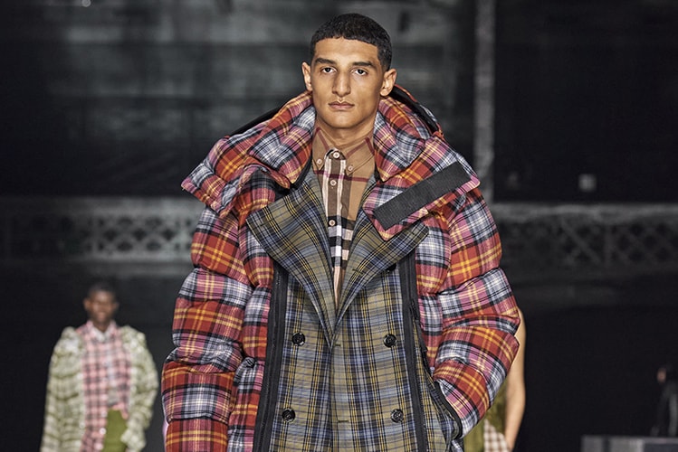 Festival de motifs au défilé Automne/Hiver 2020 de Burberry