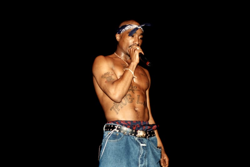 Supreme dévoile un hologramme de Tupac pour teaser sa collection Printemps/Été 2020