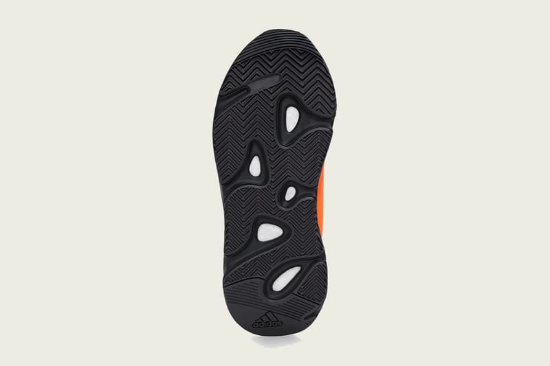 YEEZY BOOST 700 MNVN Orange