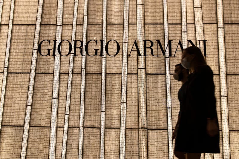 Giorgio Armani fait un don de 1,25 million euros pour lutter contre le coronavirus