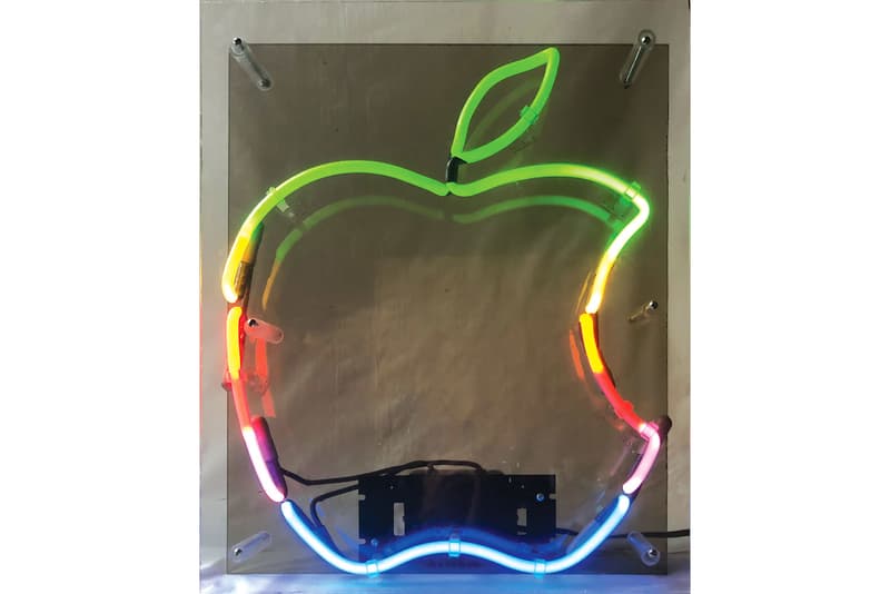 Apple-1