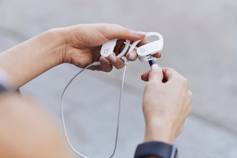 apple powerbeats 4