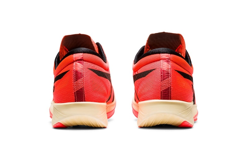 Photo ASICS pack Sunrise Red