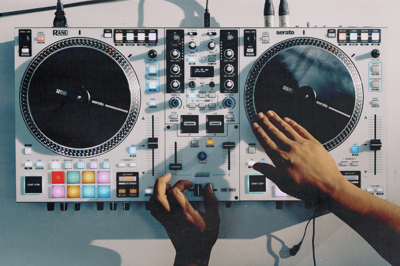 RANE dévoile son nouveau contrôleur DJ « RANE ONE MKII »