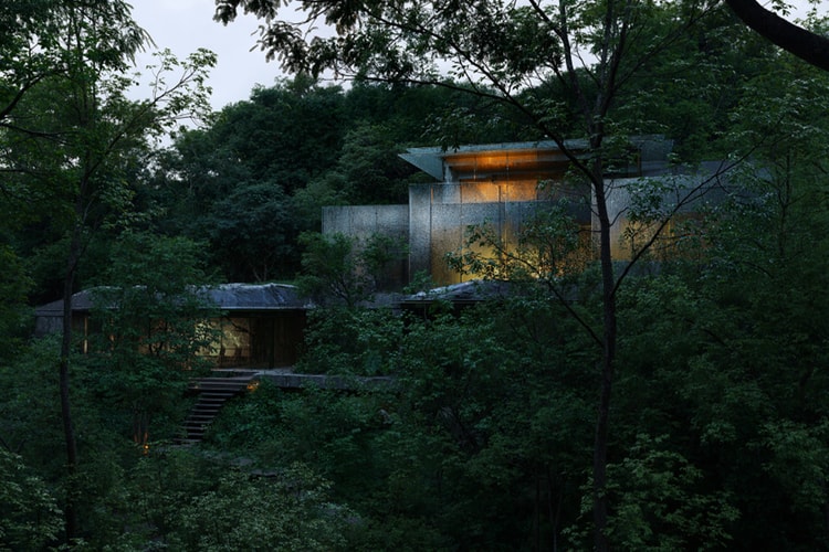 Ateliers Jean Nouvel signe le nouveau NOT A HOTEL : Yakushima