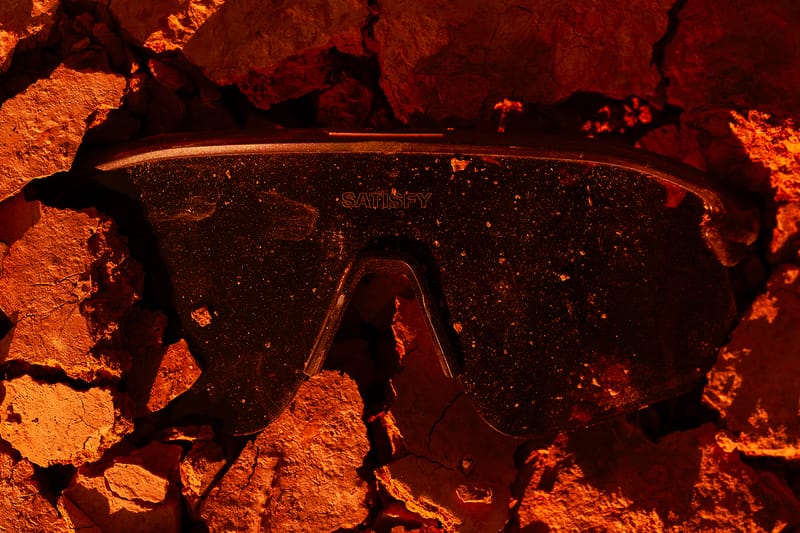 SATISFY et Oakley dévoilent une collab technique taillée pour l’extrême