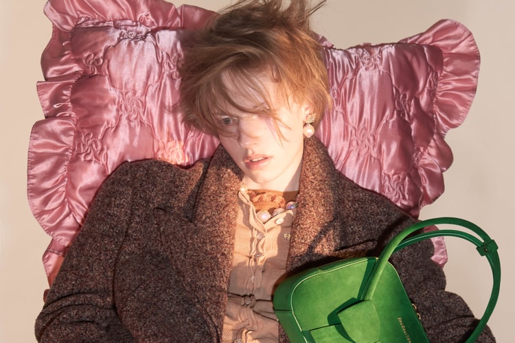 Marili Andre immortalise la campagne SS26 de SHUSHU/TONG