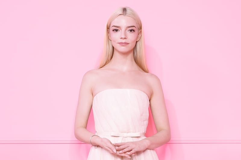 Anya Taylor-Joy entre dans son ère beauté expérimentale