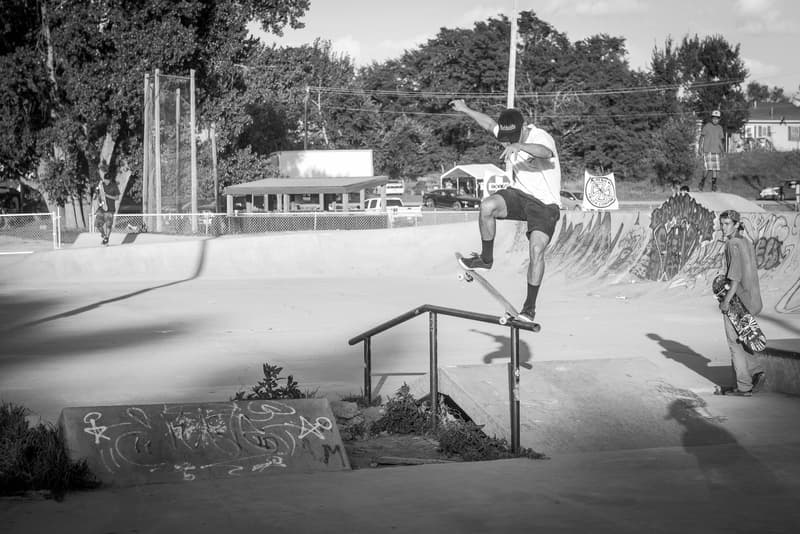 IN PHOTOS -- Skateboarding In Pine Ridge
