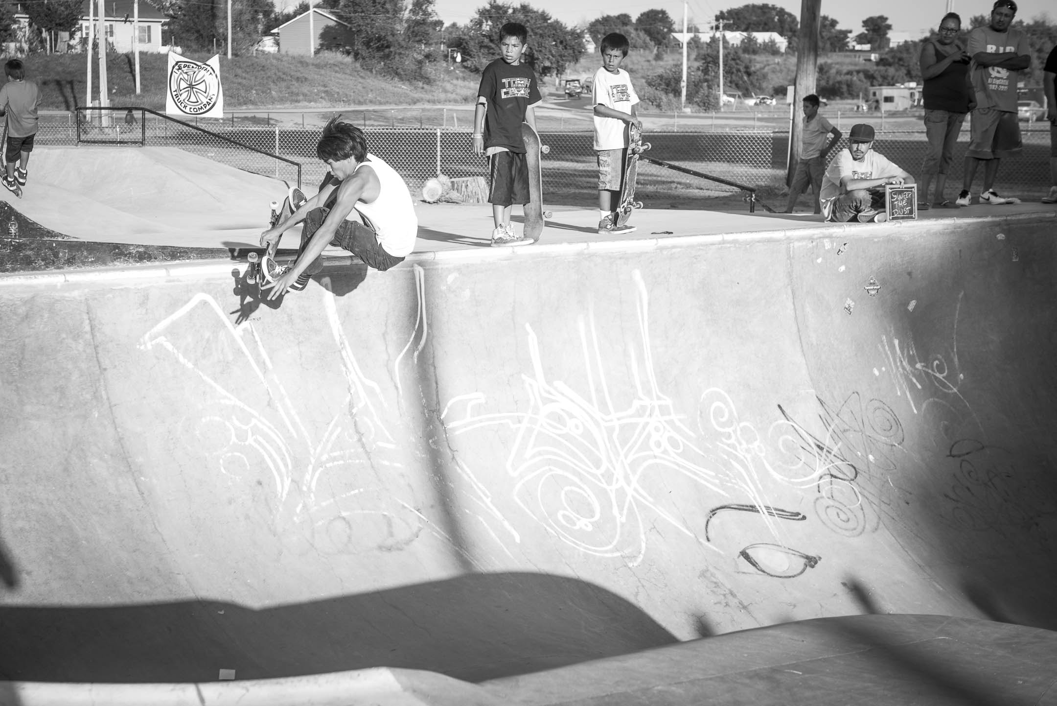 IN PHOTOS -- Skateboarding In Pine Ridge