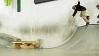 THIS IS HOW CHRIS JOSLIN COPES WITH AN INJURY