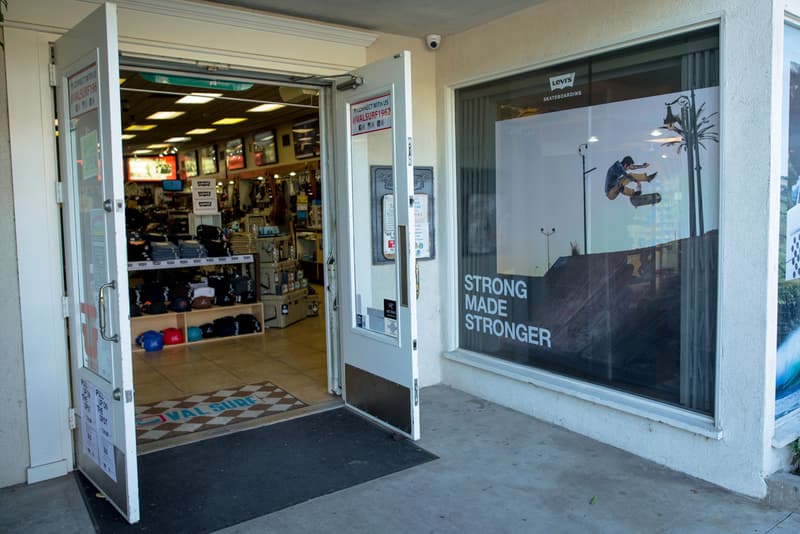 Levis Skateboarding Val Surf Gallery