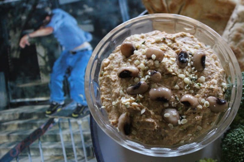 SMOOTH AS BA HUMMUS: SALAD GRINDS & BEAN PLANTS #63