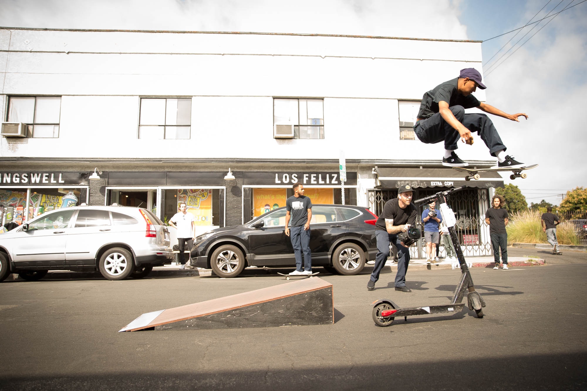 Yoonivision: CONS' Skate Shop Pit Stop With Louie Lopez