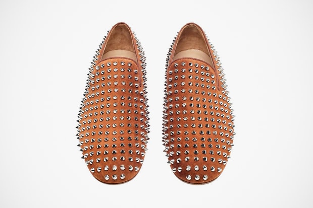Christian Louboutin 2012 春夏 “Suede” Rollerboy Spikes