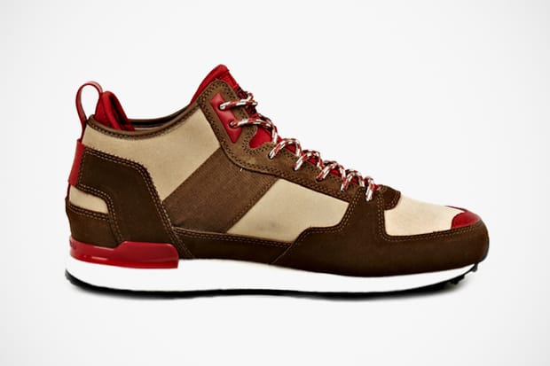 Ransom x adidas Originals 2012 Military Trail Runner 鞋款