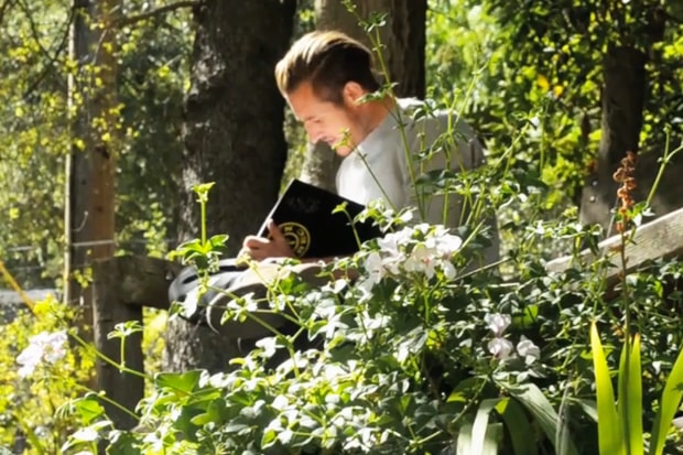 COMUNE 2013 春夏系列預覽視頻