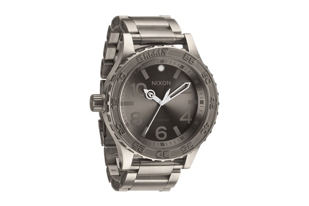 Nixon 51-30 TI 腕錶