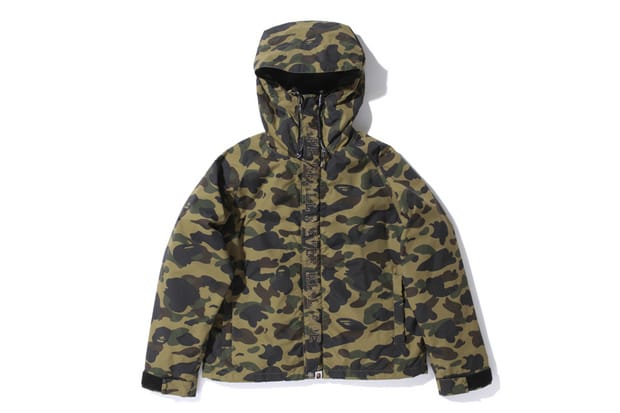 A Bathing Ape 2012 秋冬1ST CAMO LIGHT WEIGHT HOODIE