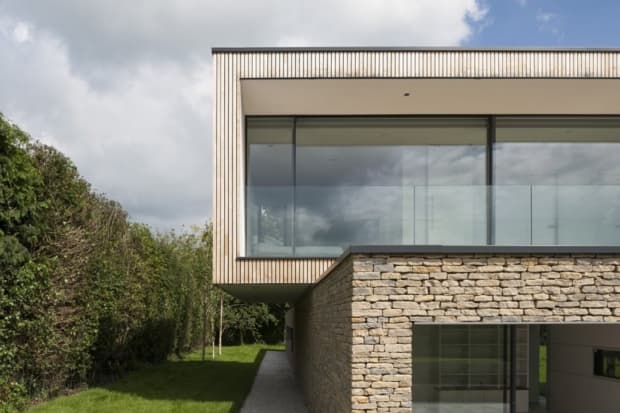 John Pardey Architects 及 Strom Architects 呈獻：Hurst House 建築藝術設計