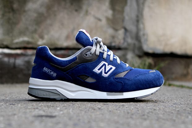 New Balance CM1600 “Heritage Blue” 鞋款