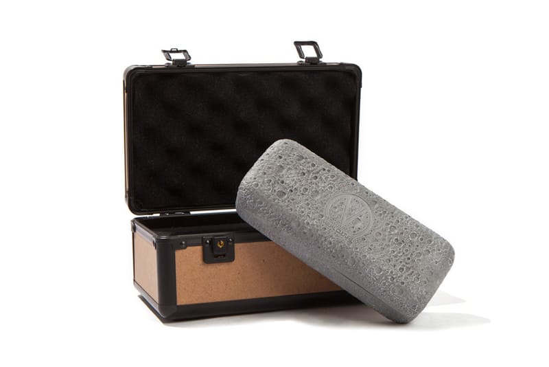 Visual Culture x Keo Wan Rotocast Rubber 搪膠製 Stone Case 限量版眼鏡盒
