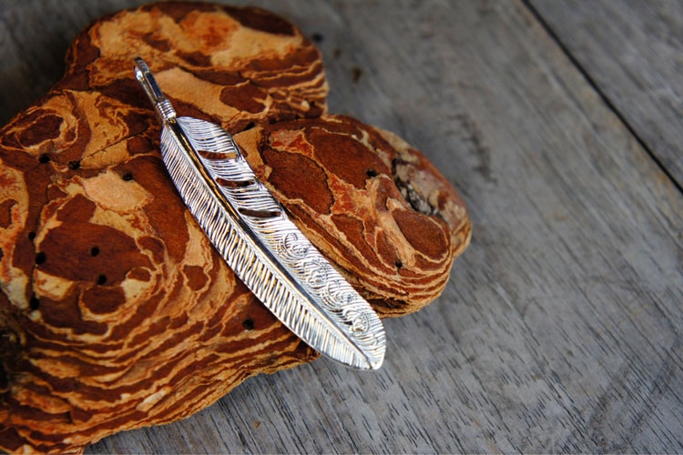 FIRST ARROWS 2012 純銀製羽毛吊嘴