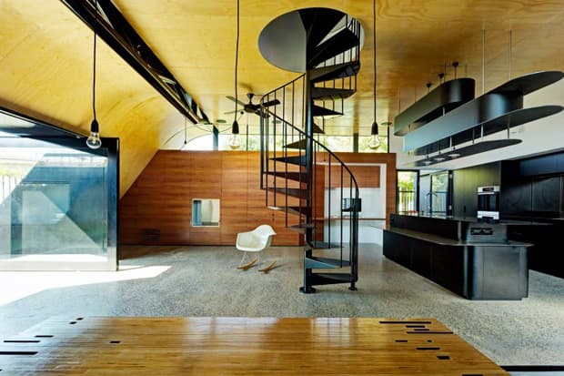 Andrew Maynard Architects 建築事務所打造的 Hill House 小山坡式住宅