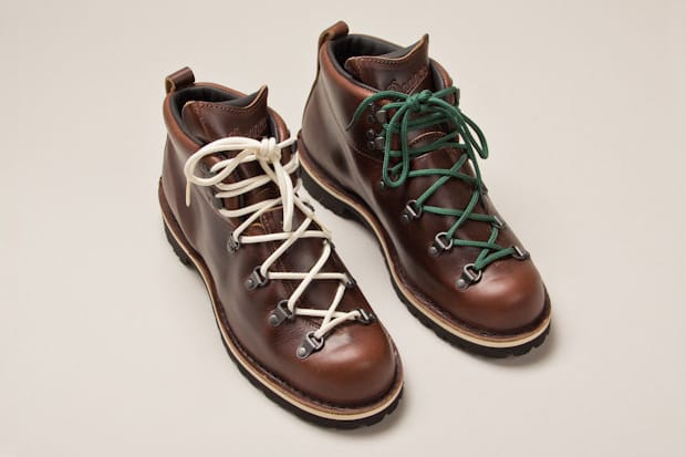 Tanner Goods x Danner 2012 秋冬 Mountain Trail Left Bank 革靴