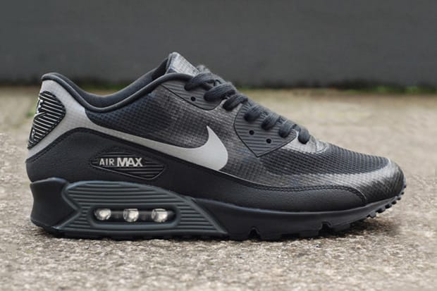Nike 2012 秋冬 Air Max 90 Hyperfuse Black/Grey 3M 反光材質設計鞋款