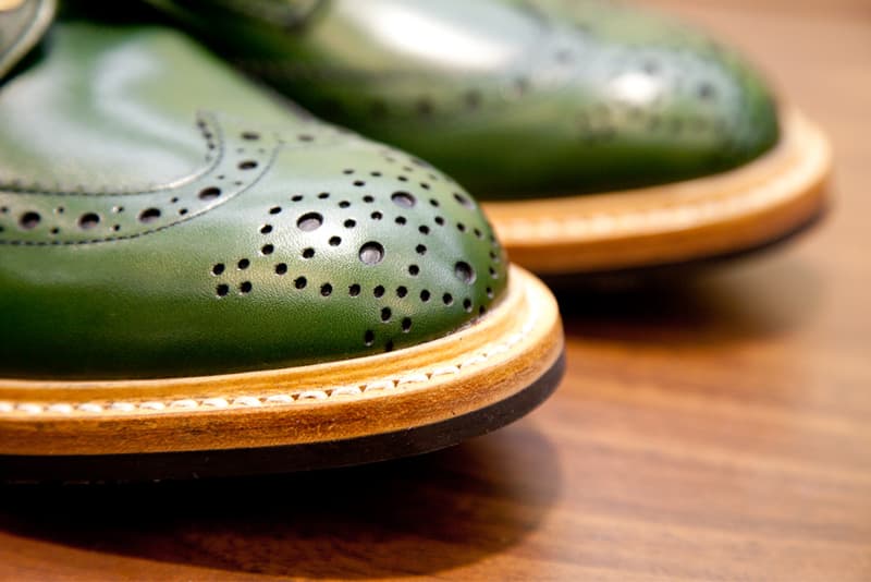 Tricker's 2012 秋冬 Green Aniline Calf Boutron 紳士雕花鞋款