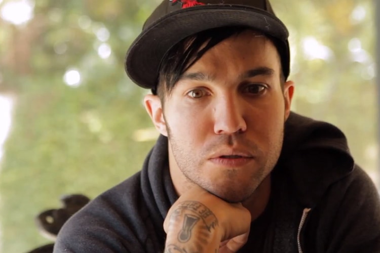 《Insane Bling》第六集: Dr. Romanelli 邀請 Ben Baller 為 Pete Wentz 特別打造「P.W.」吊飾