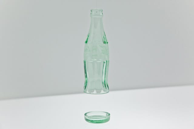 設計公司 nendo 在 DESIGNTIDE TOKYO 2012 展出 Coca-Cola “Bottleware” 概念商品展覽