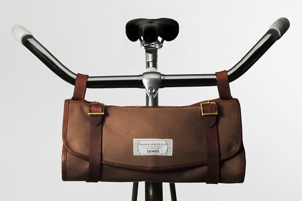 Dewar’s x Freemans Sporting Club Travel Roll 卷軸式旅行包