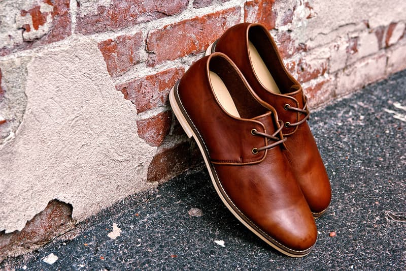 Generic Surplus 2012 Holiday Dom &amp; Klein 鞋款