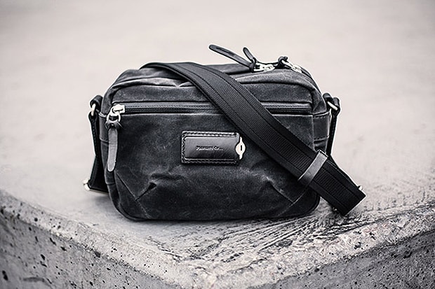 Property Of... 2012 Thomas Camera Bag 相機包