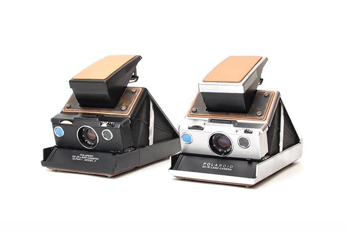 SASQUATCHfabrix. x The Impossible Project SX-70 Polaroids 聯名別注寶麗萊相機
