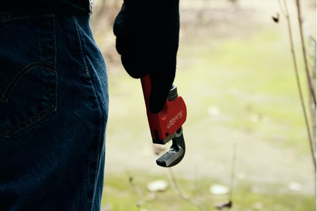 Akomplice x XLARGE 2012 “Monkey Wrench Gang” 聯名系列