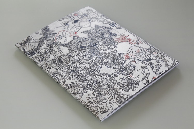 James Jeans 《Parallel Lives》 展覽目錄書