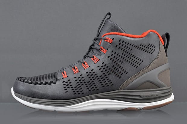 Nike 2013 春季 Lunar Chenchukka QS Night Stadium/Dark Mushroom 鞋款