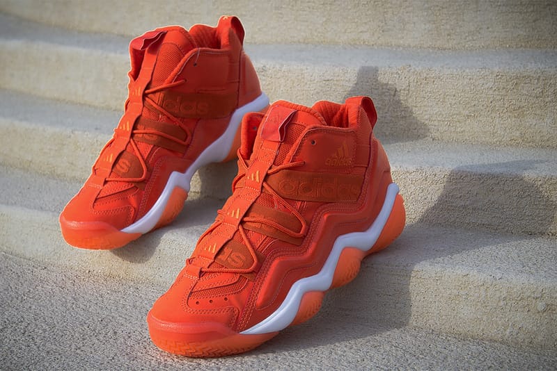 Packer Shoes x adidas 打造 Top Ten 2000 “2WO 1NE” Iman Shumpert PE 鞋款