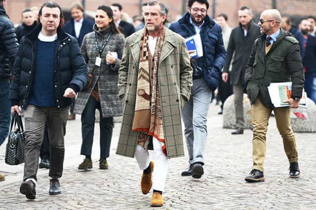 街拍攝影師 Tommy Ton 於佛羅倫斯 Pitti Uomo 2013 秋冬商貿展中拍攝的最新街拍作品