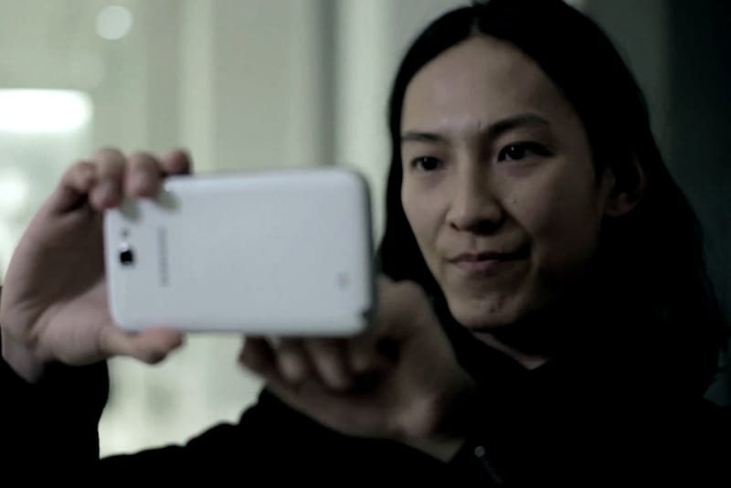 Alexander Wang 帶著 Samsung Galaxy Note II 度過精彩的一天