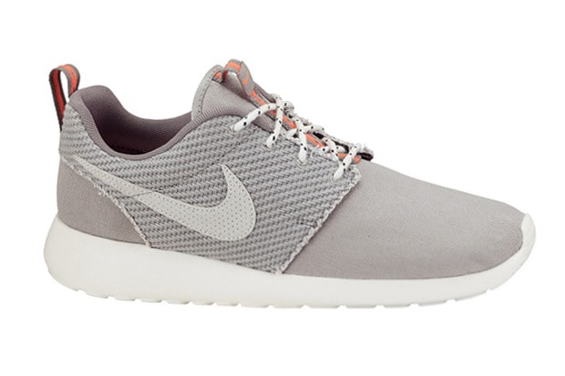 Nike Roshe Run Canvas Grey/Total Crimson 鞋款