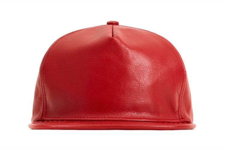 Stampd Burgundy Lambskin Snapback 帽款