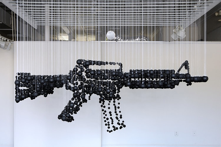 藝術家 Michael Murphy 打造大型藝術裝置 “Damage”