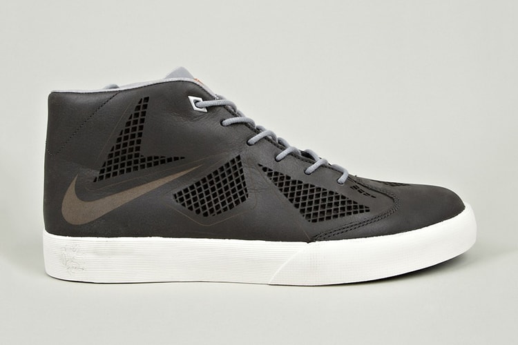 Nike LeBron X NSW Lifestyle NRG "Night Stadium" 鞋款